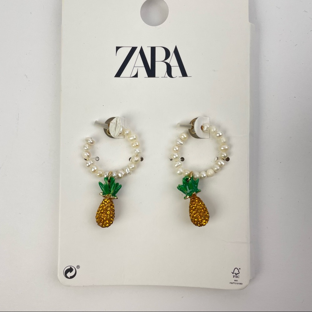 Zara Beaded Pineapple Earrings 🍍